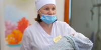 В июне в стенах родильного дома областной больницы № 2 появились на свет 126 малышей: 70 девочек и 56 мальчиков - Новый мир