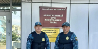 Судебные приставы Тувы пришли на помощь мужчине во время несения службы - УФССП