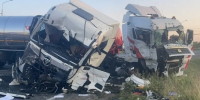 Водитель одного из тягачей получил травмы - TltGorod.Ru
