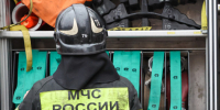 Детская коляска полыхала на лестничной клетке в Луге - 47 новостей