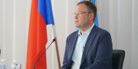 Илья Середюк обсудил с депутатами и педагогами способы привлечения молодых специалистов в школы - Администрация области