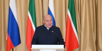 Марат Ахметов вручил госнаграды России и Татарстана в Казанском Кремле - ИА Татар-информ