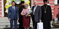 В Нижнем Новгороде вручили медали «За любовь и верность» супружеским парам, прожившим в браке долгие годы - Город Бор