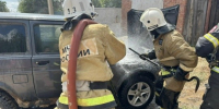В Калмыкии потушили загоревшийся автомобиль - ГТРК