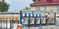 Скоро у здания Шатровской ДЮСШ будет красивый фасад - Новый мир