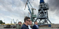 Пожар в атакованном порту Таганрога полностью потушили - Панорама