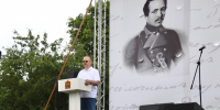 В сердце лермонтовской России: Олег Мельниченко побывал на празднике в «Тарханах» - Progorod58.Ru