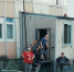 Югорчане показали губернатору многоквартирный дом с провалами в полу и дырявой крышей - РИЦ Югра
