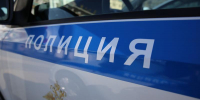 Двое охранников избили мужчину на парковке ТЦ в Петербурге - Spbdnevnik.ru