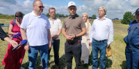 Олег Мельниченко проверил заготовку кормов в Кузнецком районе - Пензенская Правда