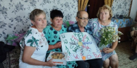 В Ямбулатово поздравили родителей бойца с днём семьи и любви - Волжская новь