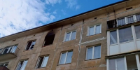 В Заполярном из пожара на улице Мира спасли девять человек и собаку - КП Мурманск