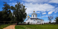 Божественная литургия архиерейским чином в день памяти святых первоверховных апостолов Петра и Павла - Уваровская епархия
