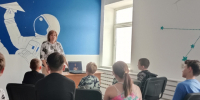 В Майской библиотеке состоялся показ социальных роликов «Знать, чтобы жить». - Администрация Белгородского района