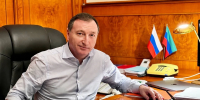 Магомед Рамазанов поздравил спикера Народного Собрания Дагестана Заура Аскендерова с днем рождения - РИА Дагестан