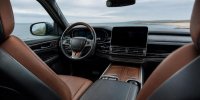 Новый Mitsubishi Pajero впервые показал салон: рамная база Triton, мягкие кресла и премиальный уклон - Про Город Пермь