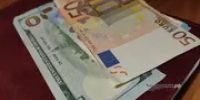 ЦБ поднял курс доллара и евро - Башинформ