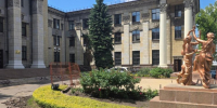 Жемчужина на холме: как Москва восстанавливает луганский сквер с 200-летней историей - Донецк Медиа