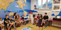 <b>Navigation tip:</b> Hover mouse on top of the right or left side of the image to see the next or previous image respectively.<br /><br />You are browsing images from the article:<br /><span class="sigProPopupCaption">Июльские встречи в «БиблиоДворике» продолжаются!</span><br /><a class="sigProDownloadLink" href="/plugins/content/jw_sigpro/jw_sigpro/includes/download.php?file=images/13072026/13071.jpg" download>Download this image</a> - ЦБС им. В.К. Арсеньева