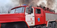 Трех человек вытаскивали из попавших в ДТП авто с помощью МЧС Ростовской области - DonDay.Ru