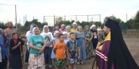 В поселке Ташеба освящены купольные кресты и церковные главы - Абаканская епархия