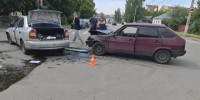 В Ельце в столкновении с «Хёндаем» пострадали водитель и пассажир «ВАЗа» - Gorod48.ru