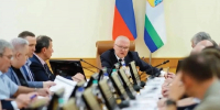 Машина губернатора Соколова 4 часа простояла в очереди за бензином - Город Киров