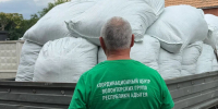 Волонтёры Адыгеи получили крупную партию материалов для изготовления маскировочных сетей - Советская Адыгея
