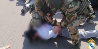 В УМВД показали видео задержания жителей Курска, подозреваемых в вымогательстве миллиона - Друг для Друга