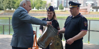 Общественник Маис Джафаров поздравил полицейских УВД по ЦАО ГУ МВД России по г. Москве с Днем семьи, любви и верности. - Район Замоскворечье