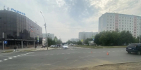 В Новосибирске автомобиль столкнулся с мопедом на перекрёстке - Gorsite.Ru