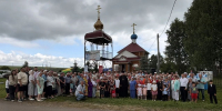 В Казанском Богородицком храме в селе Карабаян прошли торжества по случаю 240-летия прихода и 10-летия открытия храма - Казанская Епархия