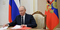 Путин заявил о ведущейся работе над системой снабжения Крыма нефтепродуктами - Говорит Москва