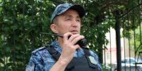 Алиментщику из Кургана не удалось спрятаться в кустах от судебных приставов - Новый мир