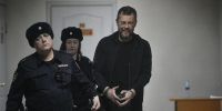 Убийца и насильник, арестованный спустя 30 лет после преступления, обвиняет адвоката в подкупе - ИД Новости Югры