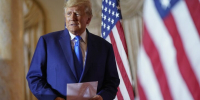 CNN: Трамп поддержит принятие пакета санкций против РФ, который продвигал Грэм - M24.Ru