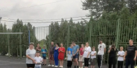 На городском пляже прошли семейные спортивные состязания. - Ипатовский городской округ