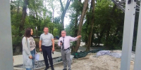 «Хороший сквер получается»: общественные наблюдатели Владивостока оценили благоустройство аллеи на Кирова, 5-9 - Администрация г. Владивостока