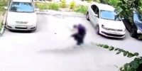 Полиция проверяет видео жестокого избиения отцом ребенка в Казани - ТРК Татарстан-Новый век
