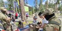 В рамках акции «Каникулы с Росгвардией» пензенский ОМОН посетил лагерь «Меридиан» - Росгвардия