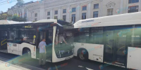 В центре Ростова столкнулись два автобуса - DonDay.Ru