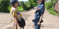 В Оренбурге инспекторы МЧС провели противопожарные беседы с жителями частного сектора - ProOren.Ru
