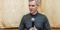 Василий Анохин рассказал о ходе строительства детского сада в Починке - Смоленская газета