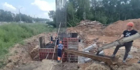 На строящемся въезде в ЖК «Горки Парк» приступили к бетонированию ростверка - РТВ-Подмосковье