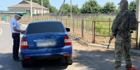 В Дагестане при участии Росгвардии обнаружены автомобили и задержаны правонарушители, находящиеся в розыске - Росгвардия