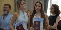 Леонид Музалевский поздравил выпускников-отличников ОГУ имени И.С. Тургенева - Совет народных депутатов