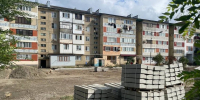 В Кизилюрте продолжается благоустройство междворовой территории по улицам Гагарина 74а и Г. Цадаса 81б - Газета Кизилюртовские вести