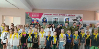 В МБОУ‑СОШ № 7 им. А. С. Семенка 14.07.2026 г. состоялась встреча с боевыми товарищами А. С. Семенка — выпускника школы, погибшего в зоне специальной военной операции.. - Администрация г. Клинцы