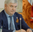 ‎Спикер облдумы ходит пешком, мэр заправляется за 10 минут, губернатор — на электрокаре. А что делать воронежцам? - В курсе