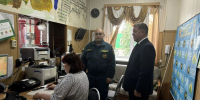 В рамках рабочей поездки в Комсомольский муниципальный округ Сергей Павлов посетил пожарную часть № 31 по охране села Комсомольское - Министерство по делам гражданской обороны и чрезвычайным ситуациям